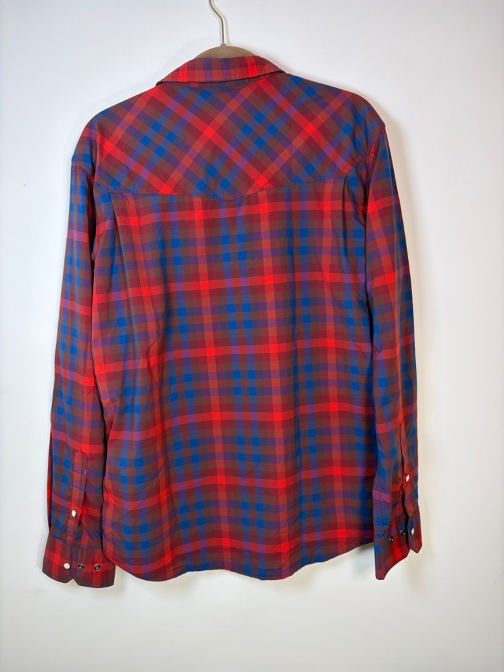 Men's Stio Pearl Snap Eddy Shirt Long Sleeve Red & Blue Plaid Button Shirt -M - Picture 5 of 7